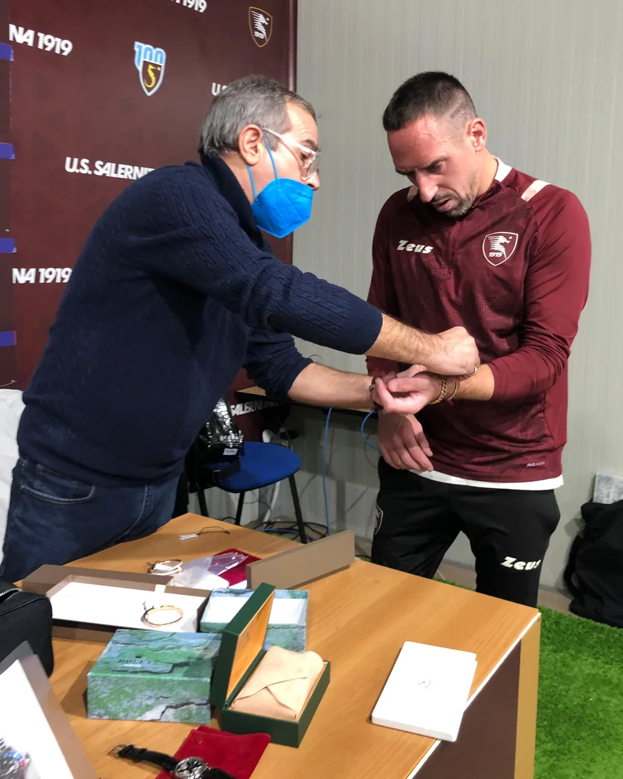 Momento dell’esperienza Troni Re e Regina